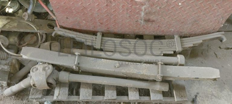 Máquinas teste da carga   + Radiadores + Motor + Caixa de velocidade + Veios de transmissão, + Diversos + Contentor de 40P ·