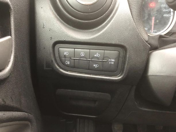 Alfa Romeo Mito 1.3 Multijet · Ano 2011