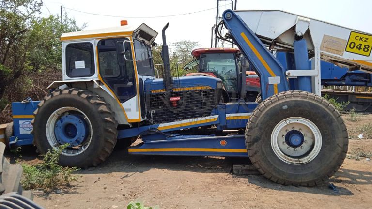 NEW HOLLAND 6610DT ·