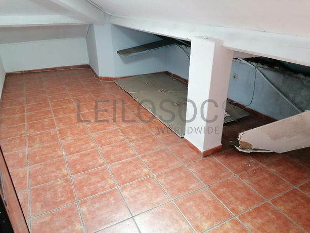 Moradia V3 c/ 2 Lugares de Garagem · Charneca da Caparica, Almada