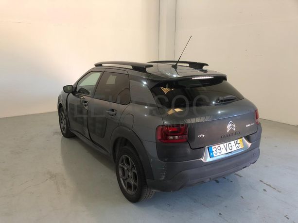 Citroën C4 Cactus 1.6 Blue HDI · Ano 2015