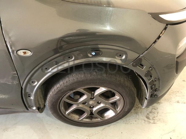 Citroën C4 Cactus 1.6 Blue HDI · Ano 2015