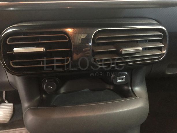 Citroën C4 Cactus 1.6 Blue HDI · Ano 2015