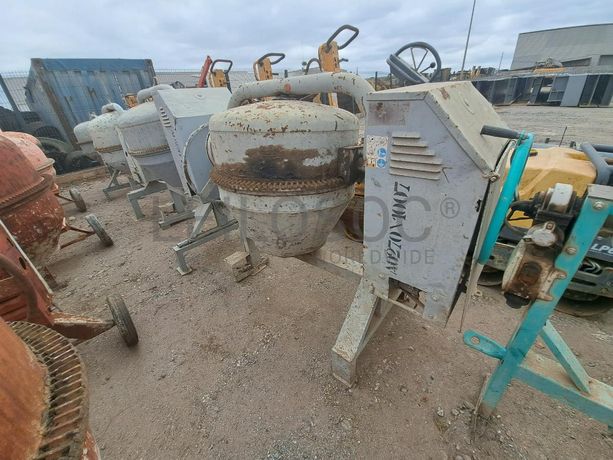 BETONEIRA ELÉCTRICA · Viana