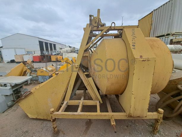 BETONEIRA ELÉCTRICA · Viana