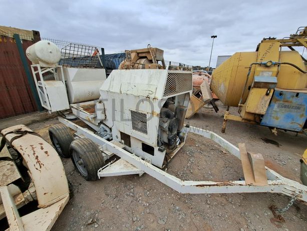 Maquina Projetar  · Viana