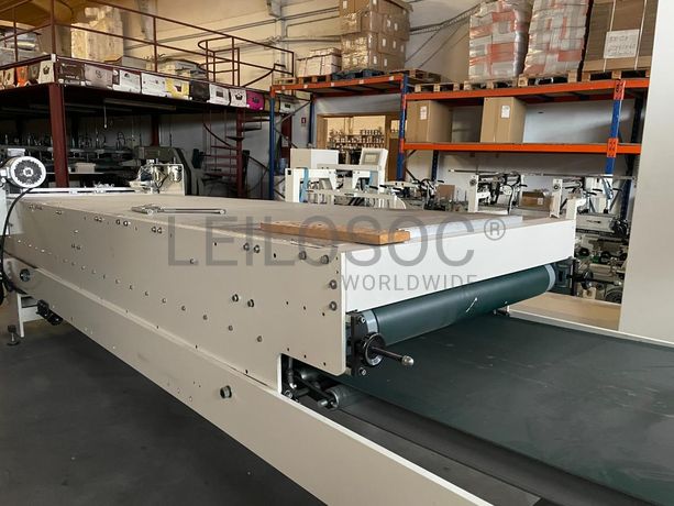 Máquina Coladora para Caixas Papel