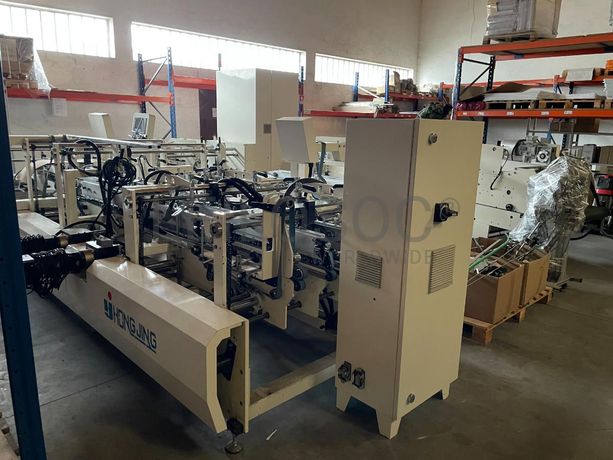 Máquina Coladora para Caixas Papel