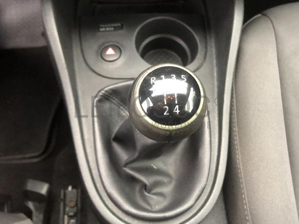 Seat Leon 1.6TDI · Ano 2011