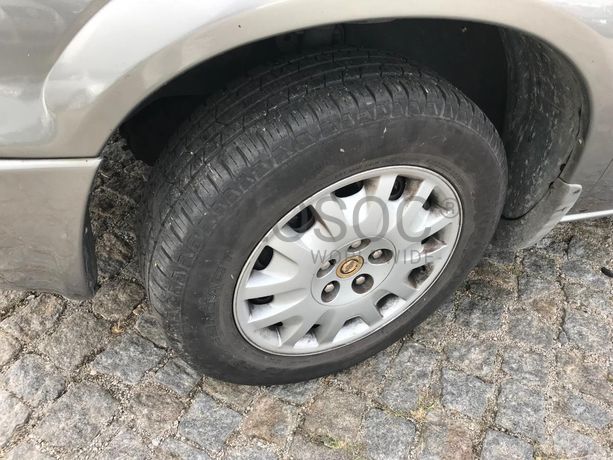Chrysler Voyager 2.5 CRD · Ano 2006