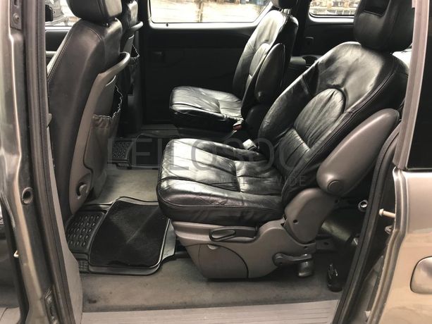 Chrysler Voyager 2.5 CRD · Ano 2006
