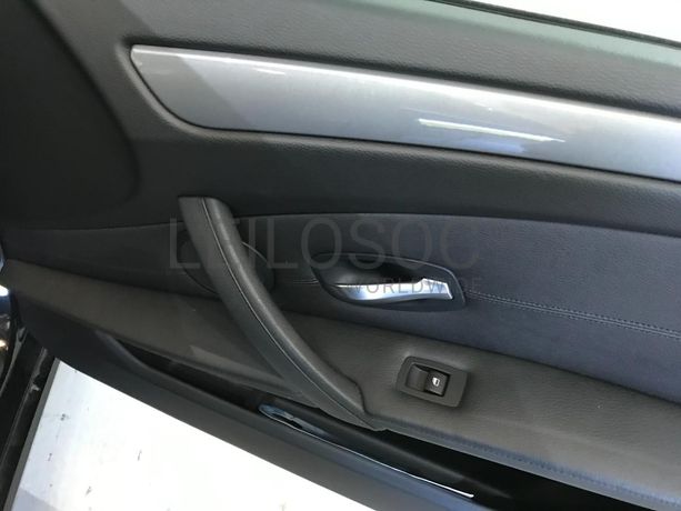 BMW 525 3.0i · Ano 2009