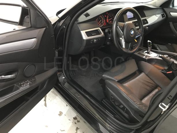 BMW 525 3.0i · Ano 2009