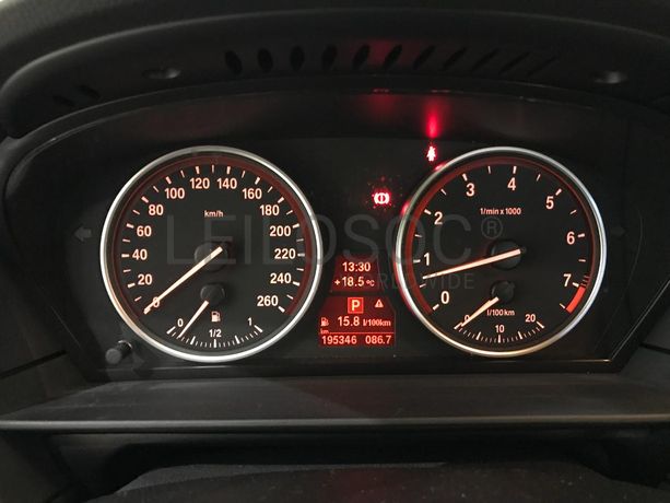 BMW 525 3.0i · Ano 2009