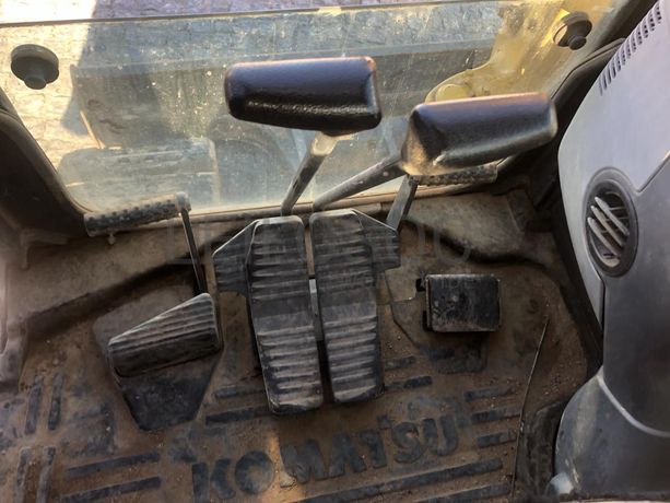 Mini Giratória Komatsu PC88MR-8 ·