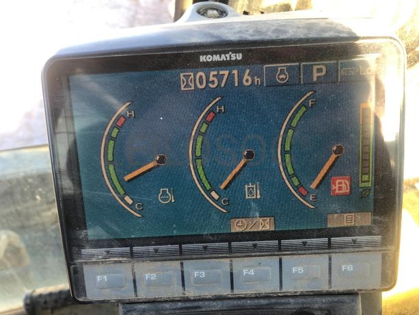 Mini Giratória Komatsu PC88MR-8 ·