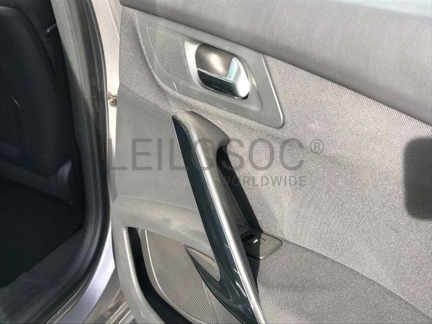 Peugeot 508 SW 1.6 BlueHDI · Ano 2015