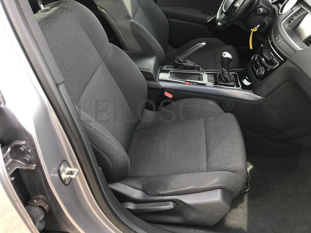 Peugeot 508 SW 1.6 BlueHDI · Ano 2015