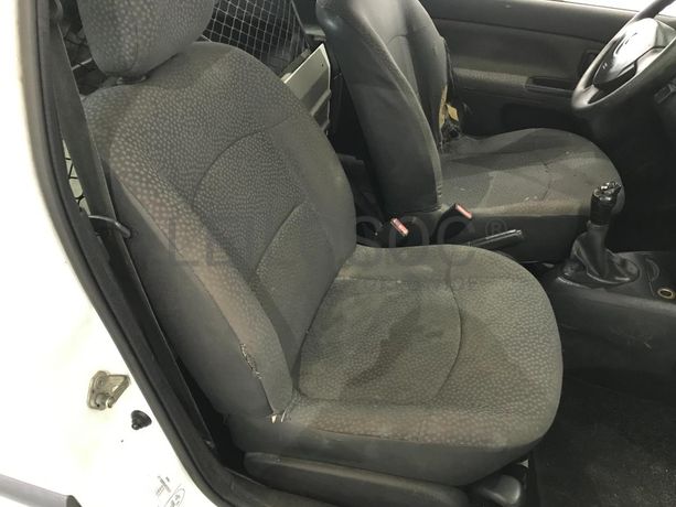 Renault Clio 1.5DCI · Ano 2008