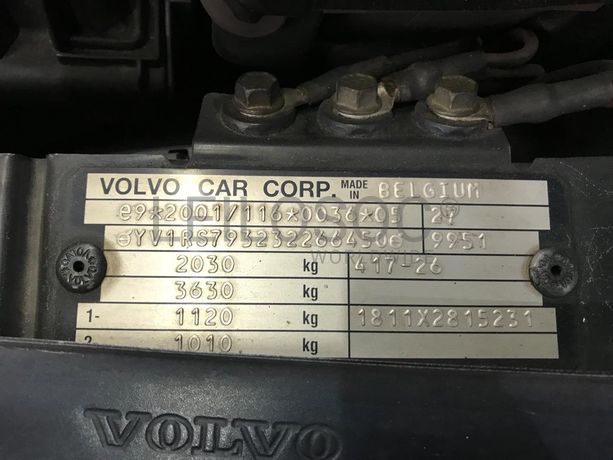 Volvo S60 D5 2.4D · Ano 2003