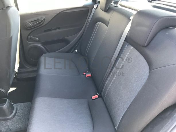 Fiat Punto 1.2 · Ano 2016