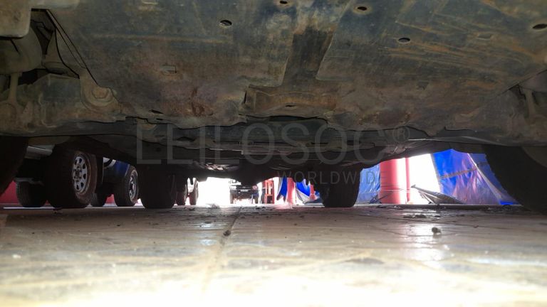 Toyota Land Cruiser ·