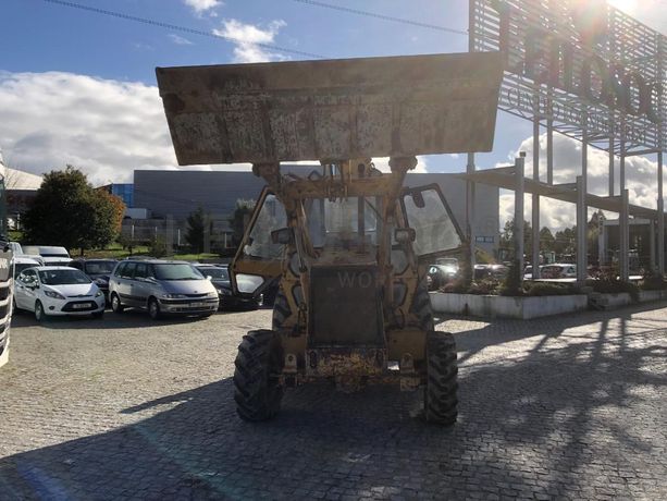 Retroescavadora CAT 428-II 4x4