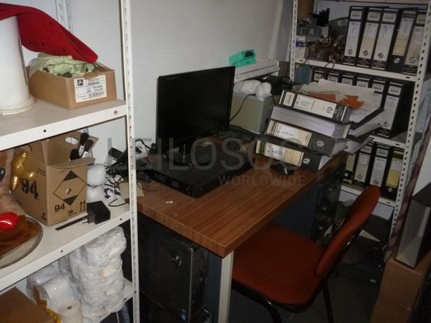 Estabelecimento Comercial ·  Transformação, reciclagem e refinação de alumínios e outros resíduos · Viana do Castelo