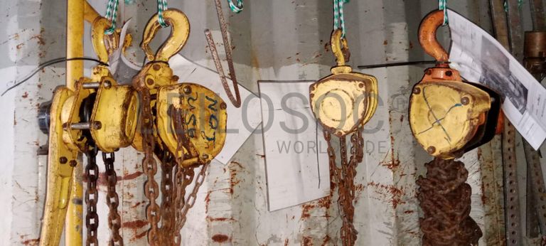 Diversos + Diversos + Diversos ·