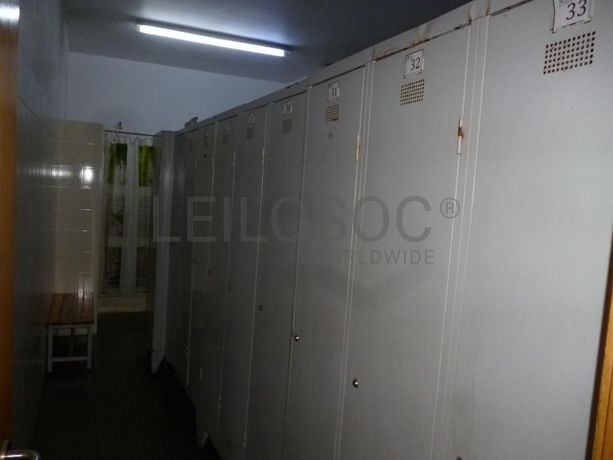 Estabelecimento Comercial ·  Transformação, reciclagem e refinação de alumínios e outros resíduos · Viana do Castelo