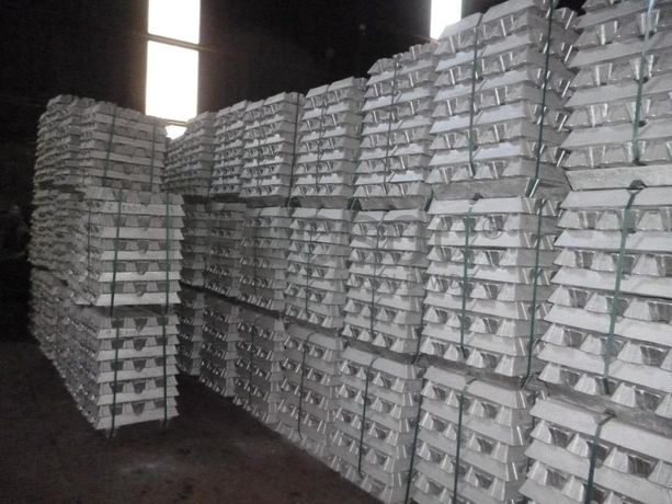 Estabelecimento Comercial ·  Transformação, reciclagem e refinação de alumínios e outros resíduos · Viana do Castelo