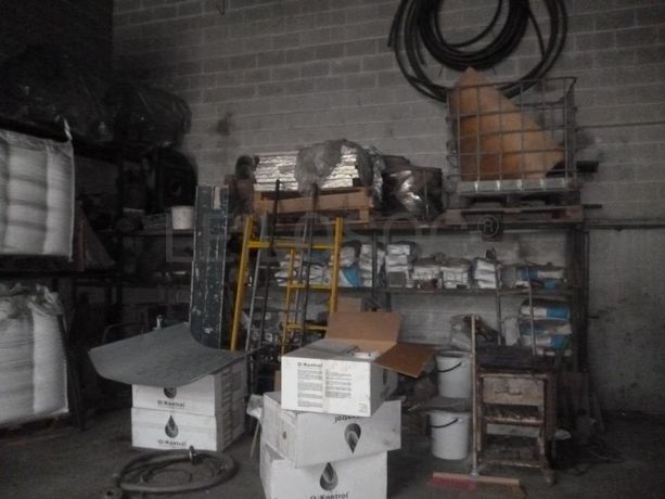 Estabelecimento Comercial ·  Transformação, reciclagem e refinação de alumínios e outros resíduos · Viana do Castelo