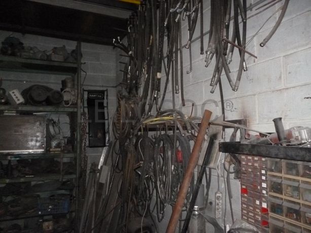 Estabelecimento Comercial ·  Transformação, reciclagem e refinação de alumínios e outros resíduos · Viana do Castelo