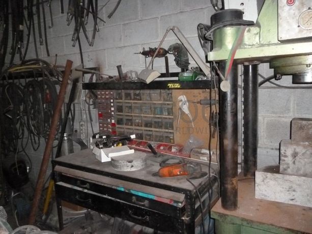 Estabelecimento Comercial ·  Transformação, reciclagem e refinação de alumínios e outros resíduos · Viana do Castelo