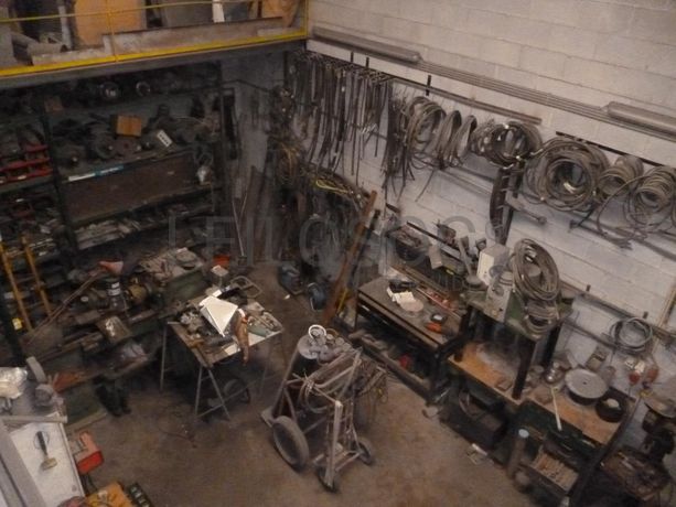 Estabelecimento Comercial ·  Transformação, reciclagem e refinação de alumínios e outros resíduos · Viana do Castelo