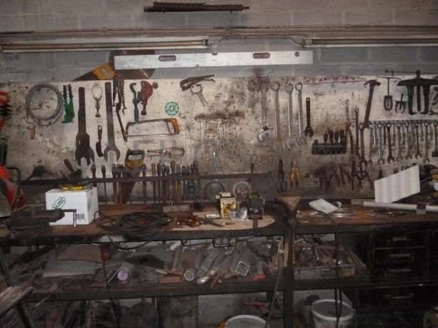 Estabelecimento Comercial ·  Transformação, reciclagem e refinação de alumínios e outros resíduos · Viana do Castelo