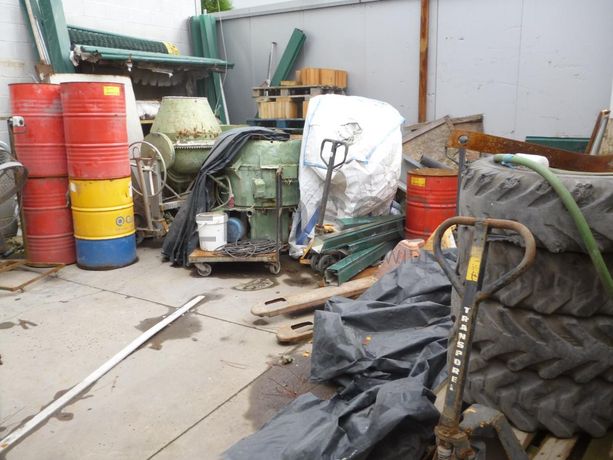 Estabelecimento Comercial ·  Transformação, reciclagem e refinação de alumínios e outros resíduos · Viana do Castelo