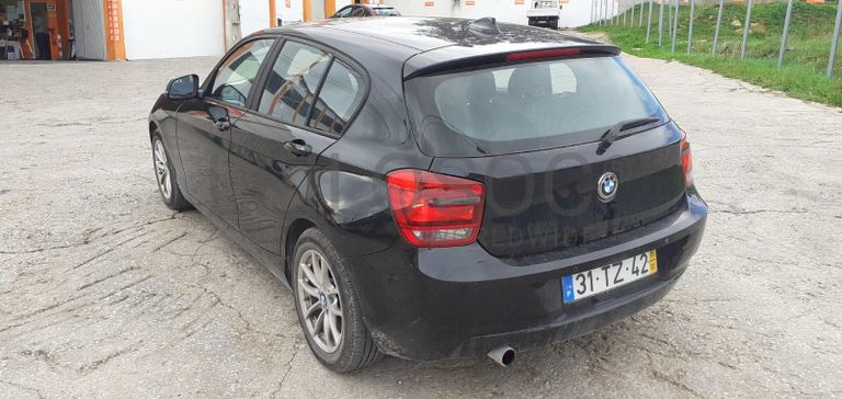 BMW 116D · Ano 2015