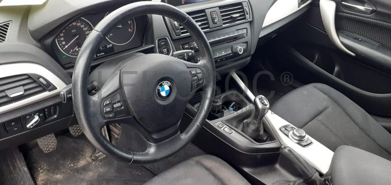 BMW 116D · Ano 2015
