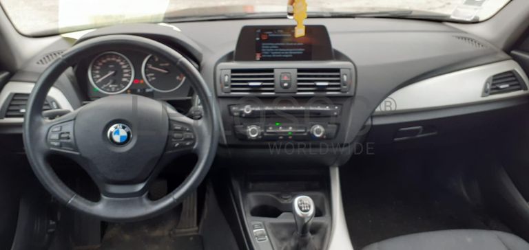 BMW 116D · Ano 2015