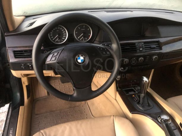 BMW 525D Touring · Ano 2005