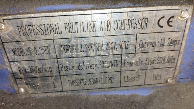 Cones de sinalização + Rolos de cabo +  Máquinas para lavagem de Carros  + Diversos +  Compressor   + Carrinhos de mão   + Diversos + Motor de VW ·