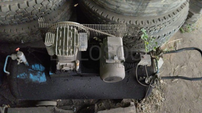 Diversos + Diversos + Grampos + Diversos + Diversos + Diversos + Electrodos + Diversos + Diversos + Diversos + Diversos + Diversos + Fitas + Diversos + Diversos + Máquinas Rebarbadora   + Diversos + Pregos 50×2.50mm + Diversos + Cintas + Cintas + Cintas + Cintas + Cintas + Mangueiras para maçarico  + Cintos de Segurança + Diversos + Diversos + Porcas + Porcas + Diversos + Pregos   + Parafusos + Material Hospitalar + Diversos + Cordas + Diversos + Material para Soldadura + Material para Instalacao electrica + Diversos + Spray Q20 + Braçadeiras + Rolos de rede   + Cerca de Segurança + Cabo flexível  + Abaraçadeiras + Materia para soldadura + Abraçadeiras + Diversos + Bombas de água   + Diversos + Compressor   + Contentor de 40P ·