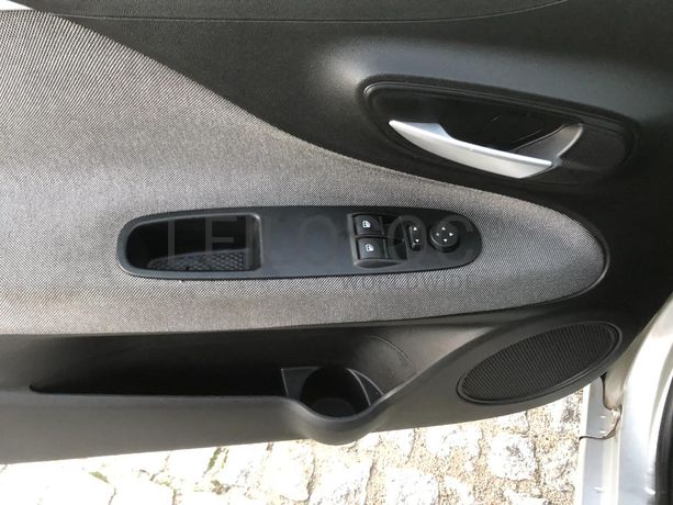 Fiat Punto Van 199 · Ano 2010