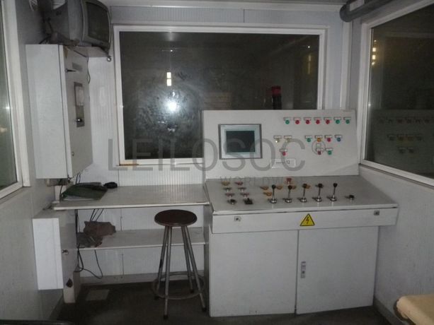 Estabelecimento Comercial ·  Transformação, reciclagem e refinação de alumínios e outros resíduos · Viana do Castelo