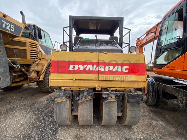 Cilindro de Pneus (28T) DYNAPAC CP 271 · Viana