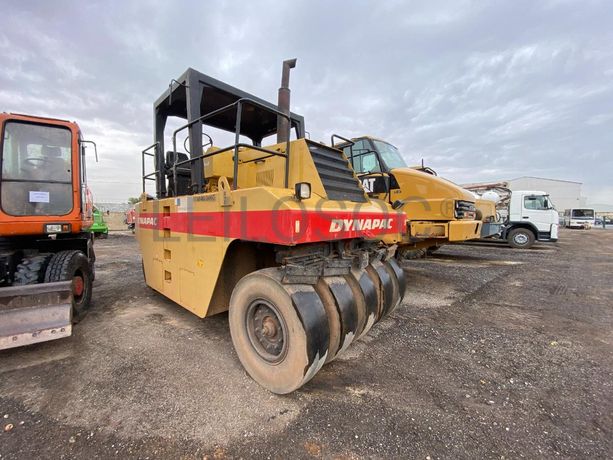 Cilindro de Pneus (28T) DYNAPAC CP 271 · Viana