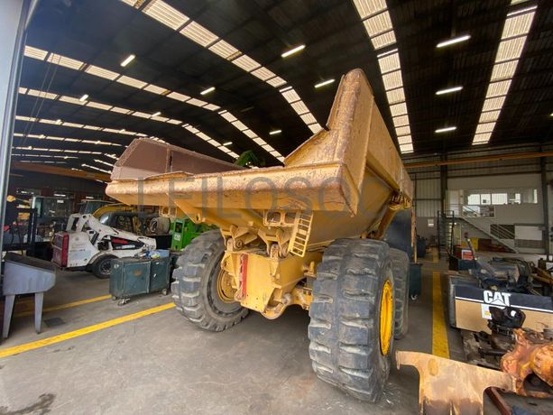 Dumper (30T) VOLVO A30D · Viana