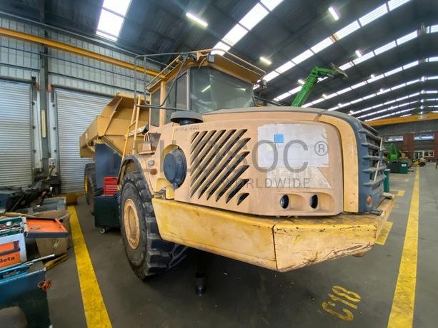 Dumper (30T) VOLVO A30D · Viana