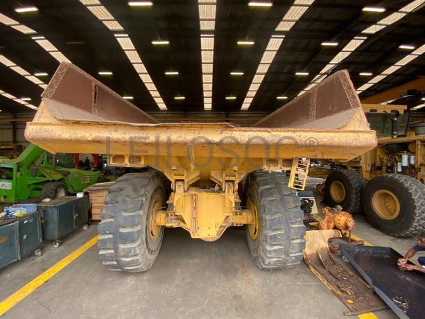 Dumper (30T) VOLVO A30D · Viana